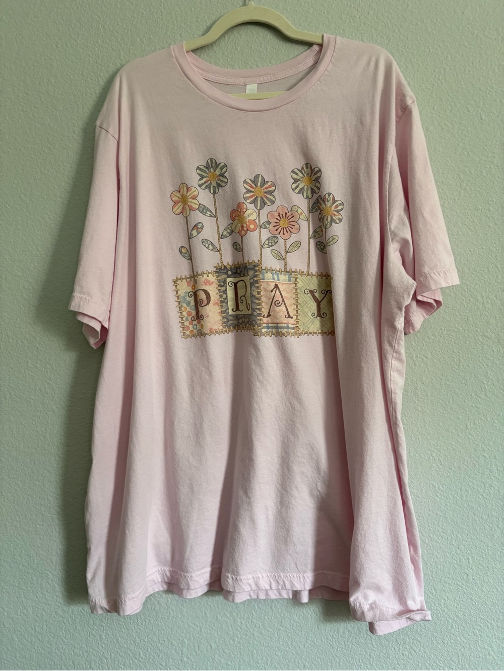Bella Canvas Unisex tee Floral Graphic Short Sleeve Tee in Pink Size 4x